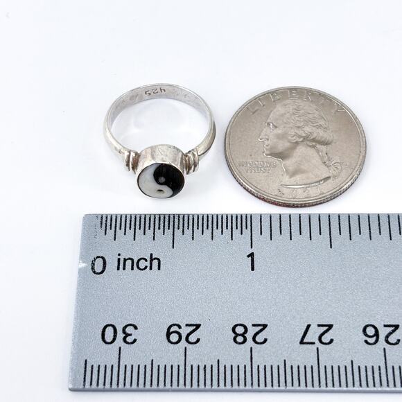 Vintage Sterling Silver 925 Yin Yang Ring Size 6 - Picture 9 of 10